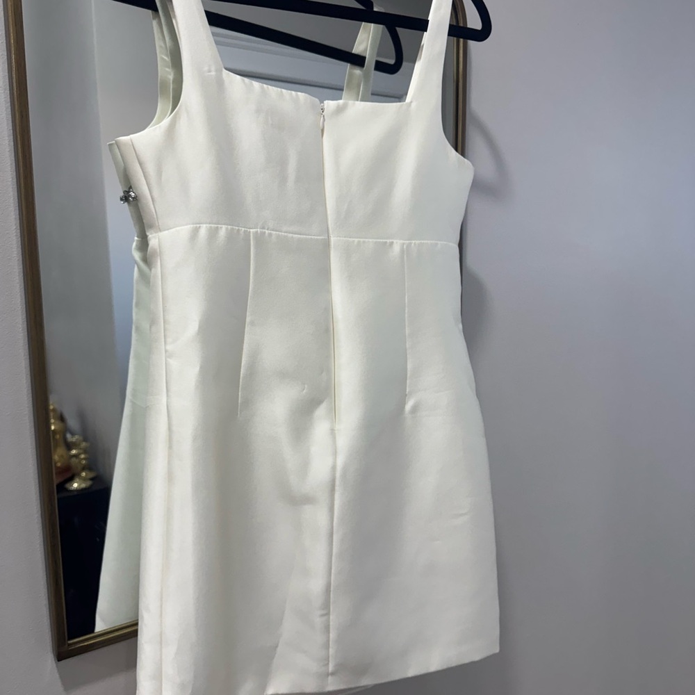 Gianni Bini White Mini Dress with Embellished Bodice - Picture 4 of 4